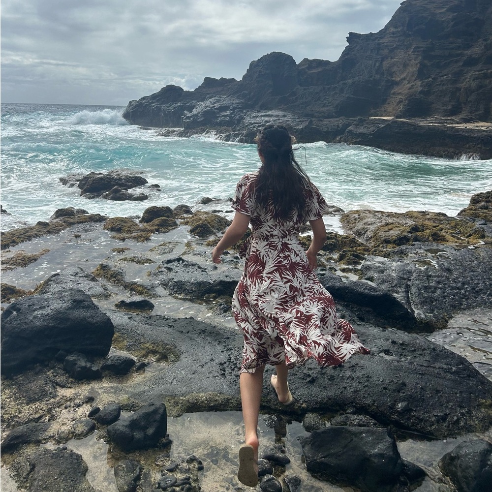 Mod Ref Tropical Burgundy Leaf Print Maxi Wrap Dress